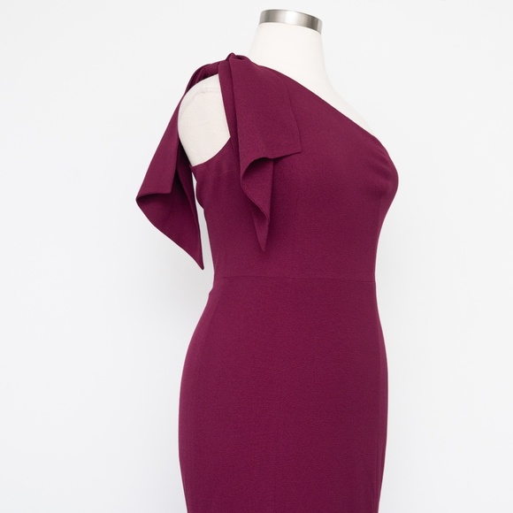 Dress the Population Georgina One Shoulder Bow Gown - Picture 11 of 15